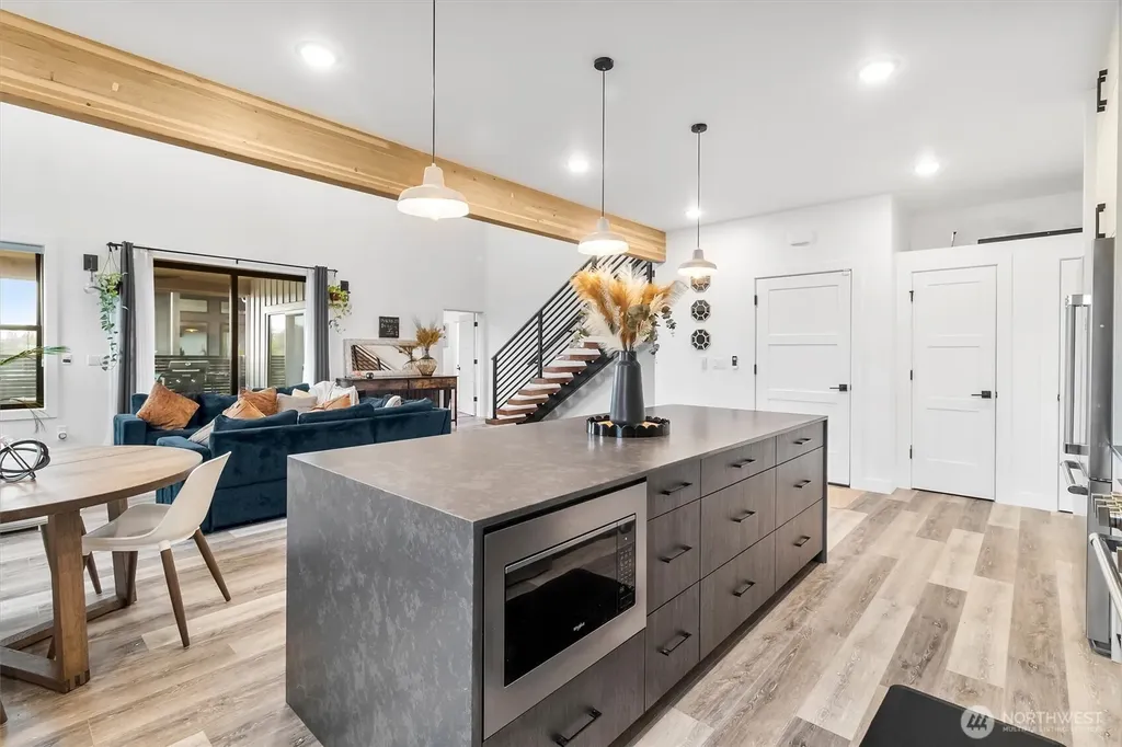 212 Riverwalk Drive Lynden WA 98264