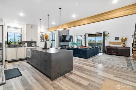 212 Riverwalk Drive Lynden WA 98264