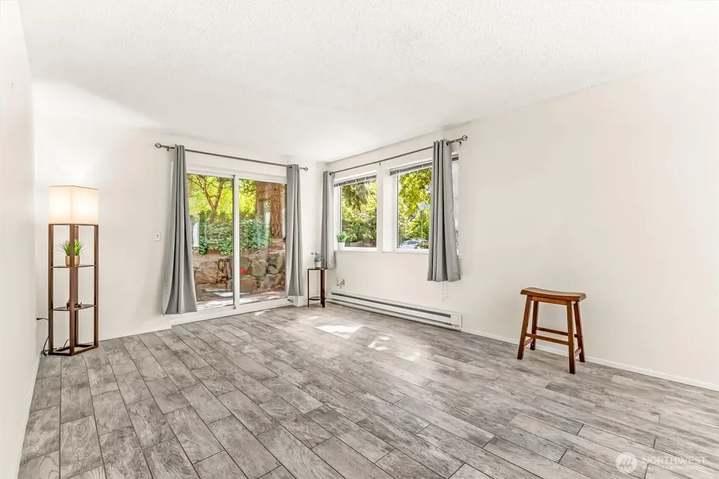 5912 California Avenue SW Seattle WA 98136