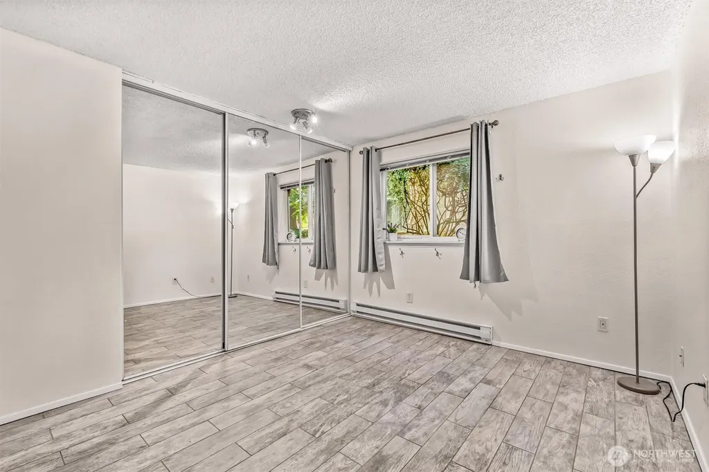 5912 California Avenue SW Seattle WA 98136