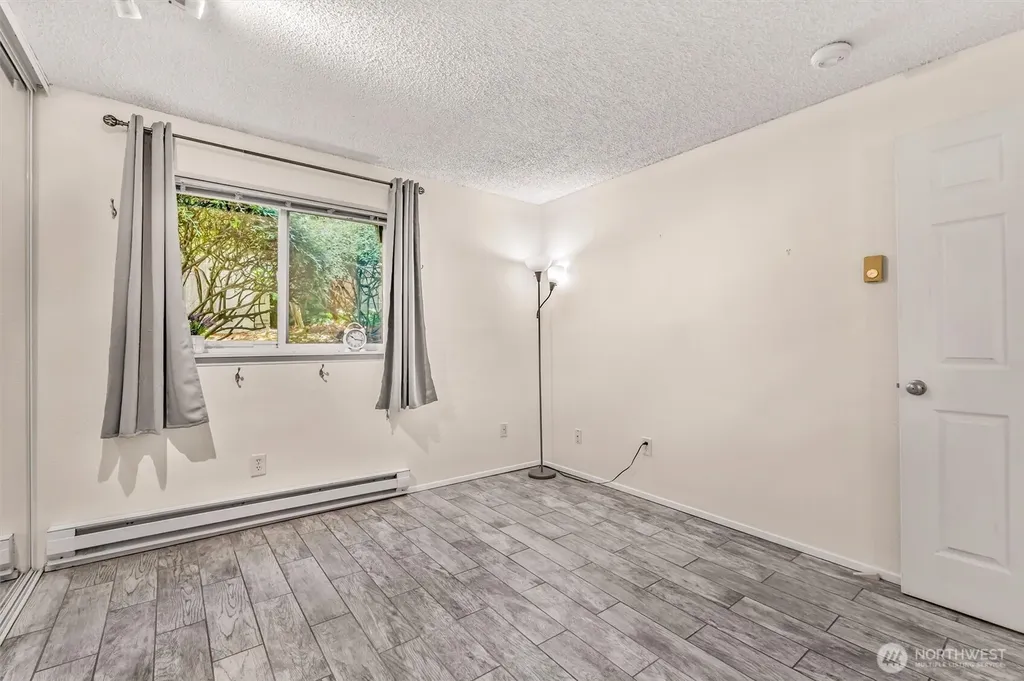 5912 California Avenue SW Seattle WA 98136
