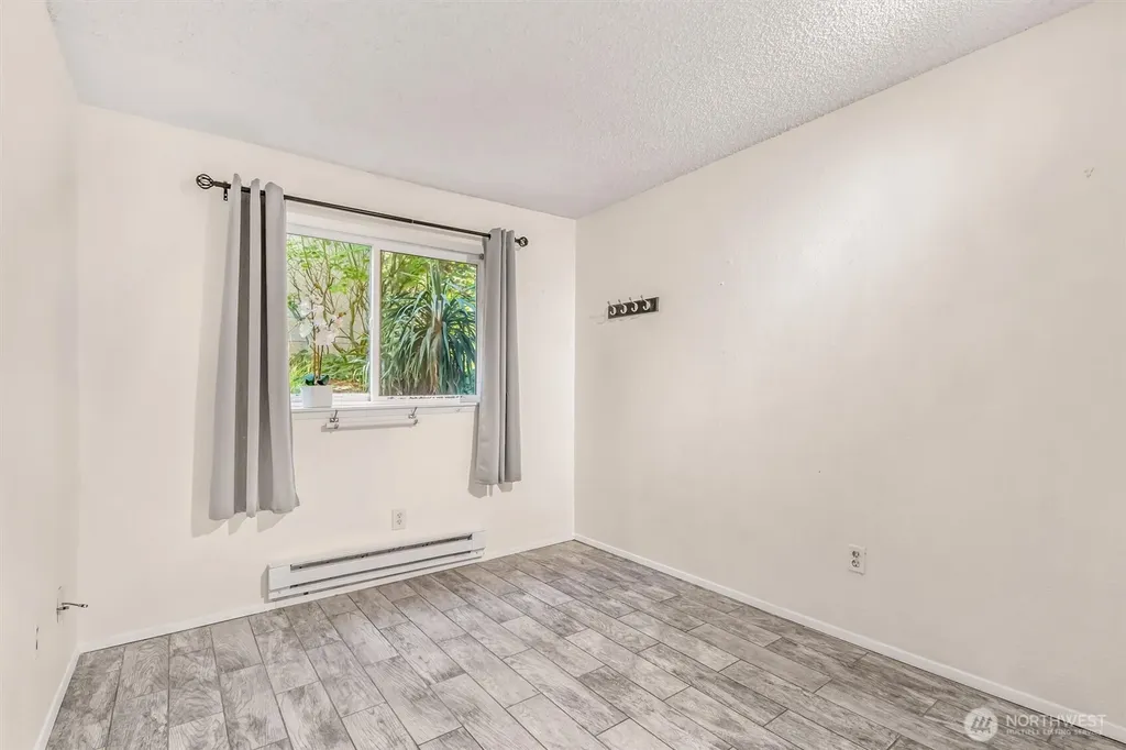 5912 California Avenue SW Seattle WA 98136