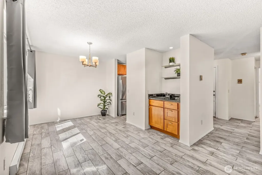 5912 California Avenue SW Seattle WA 98136