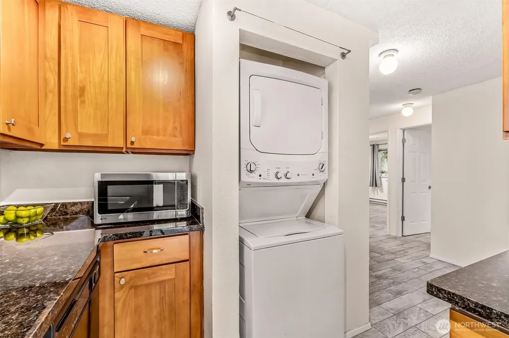 5912 California Avenue SW Seattle WA 98136