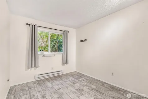 5912 California Avenue SW Seattle WA 98136