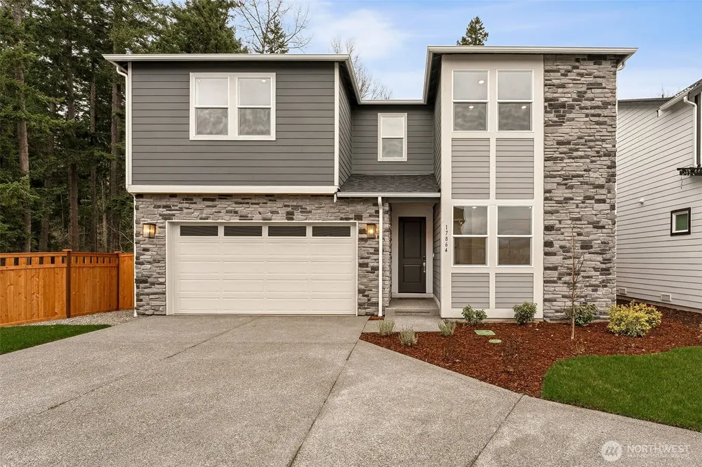 17864 139th Avenue E Puyallup WA 98374