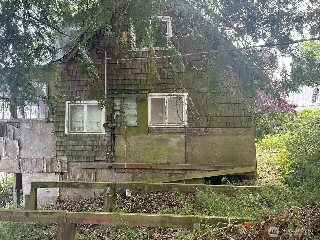 9464 SE Goat Trail Road Port Orchard WA 98367
