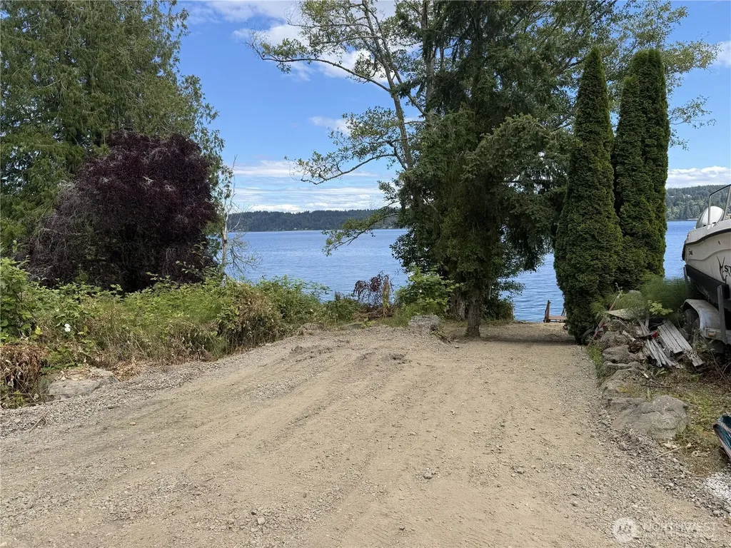 9464 SE Goat Trail Road Port Orchard WA 98367