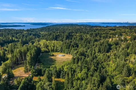 16010 109th Ave SW Vashon WA 98070