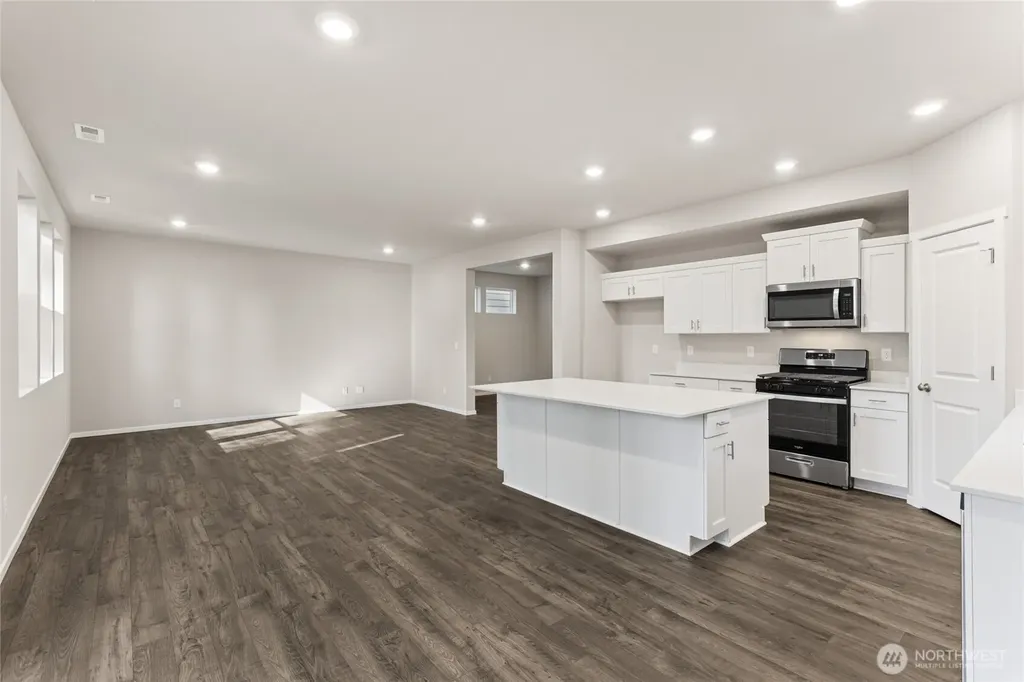 1600 Fiona Street NE Lacey WA 98516
