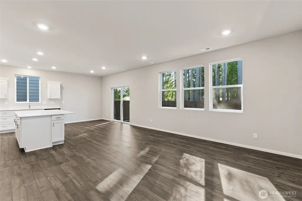 1600 Fiona Street NE Lacey WA 98516