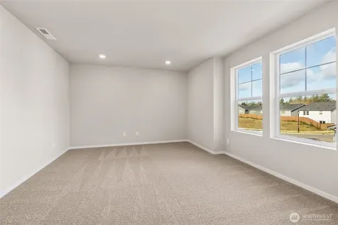 1600 Fiona Street NE Lacey WA 98516