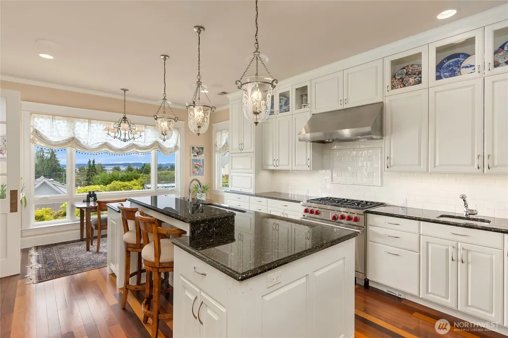 1107 Madison Street Port Townsend WA 98368