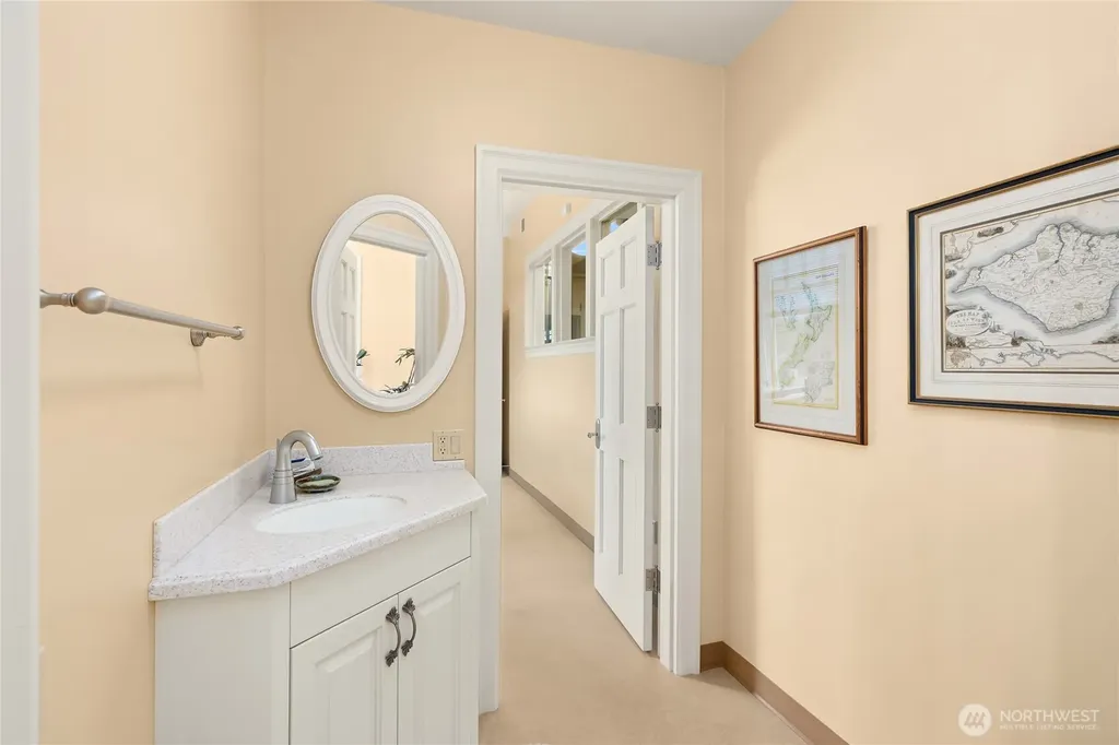 1107 Madison Street Port Townsend WA 98368