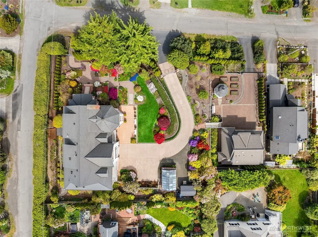 1107 Madison Street Port Townsend WA 98368