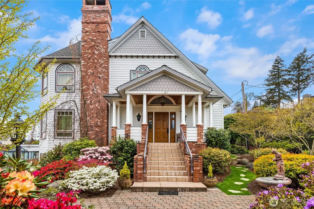 1107 Madison Street Port Townsend WA 98368