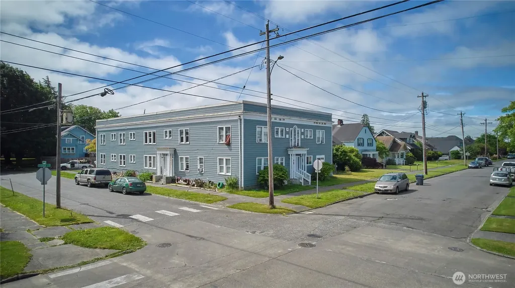 301 W 3rd Street Aberdeen WA 98520