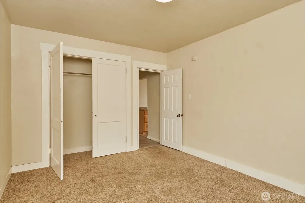 301 W 3rd Street Aberdeen WA 98520