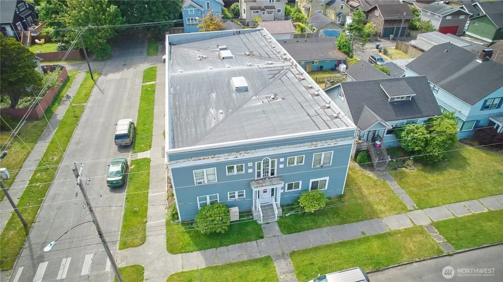 301 W 3rd Street Aberdeen WA 98520
