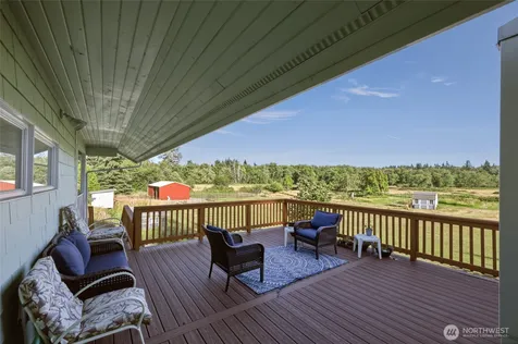 32 Thompson Lane Elma WA 98541