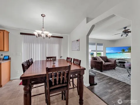 15114 84th Street NE Lake Stevens WA 98258