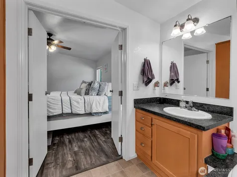 15114 84th Street NE Lake Stevens WA 98258