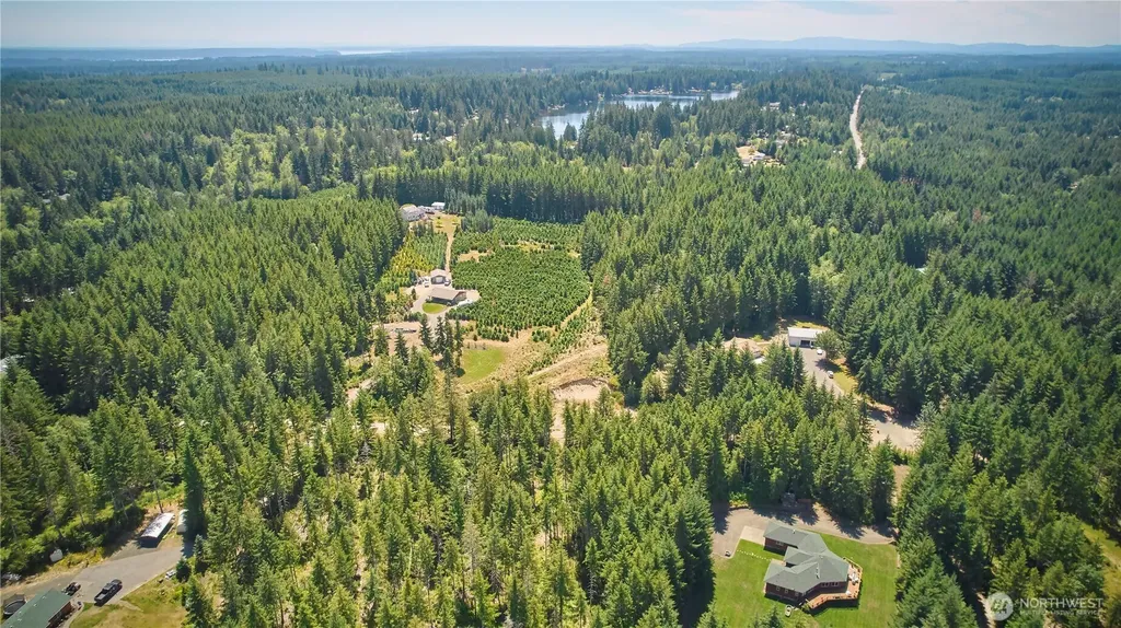 500 E Morris Creek Drive Belfair WA 98528