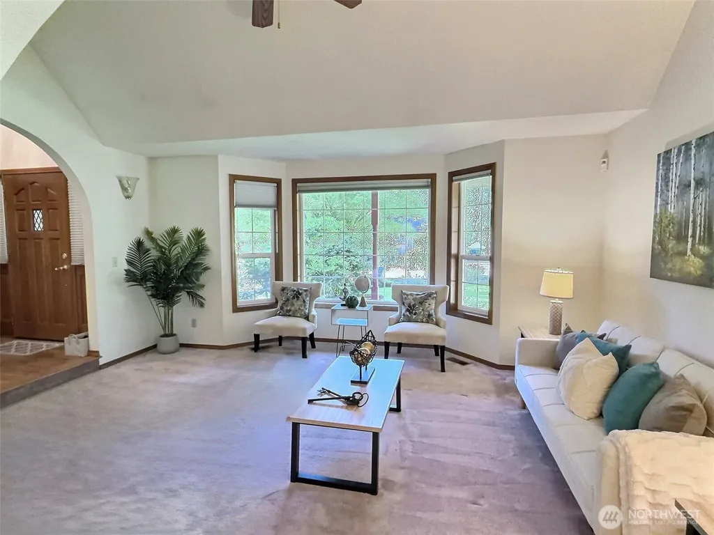 17517 SE 293rd Place Kent WA 98042