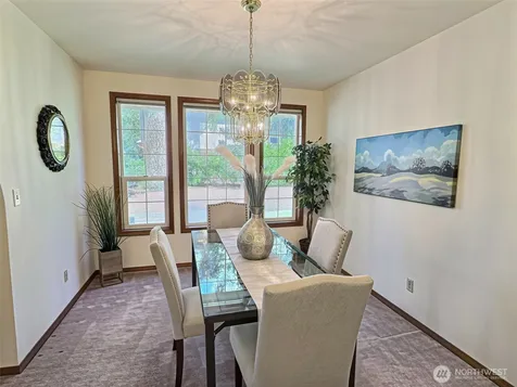 17517 SE 293rd Place Kent WA 98042