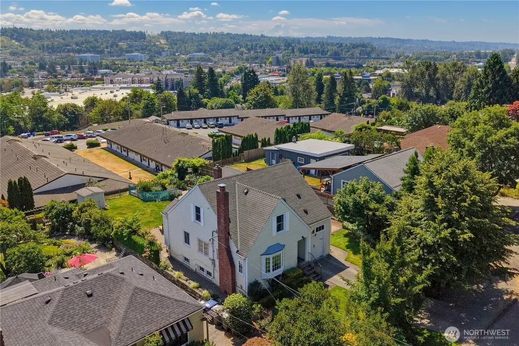 324 Stevens Avenue SW Renton WA 98057