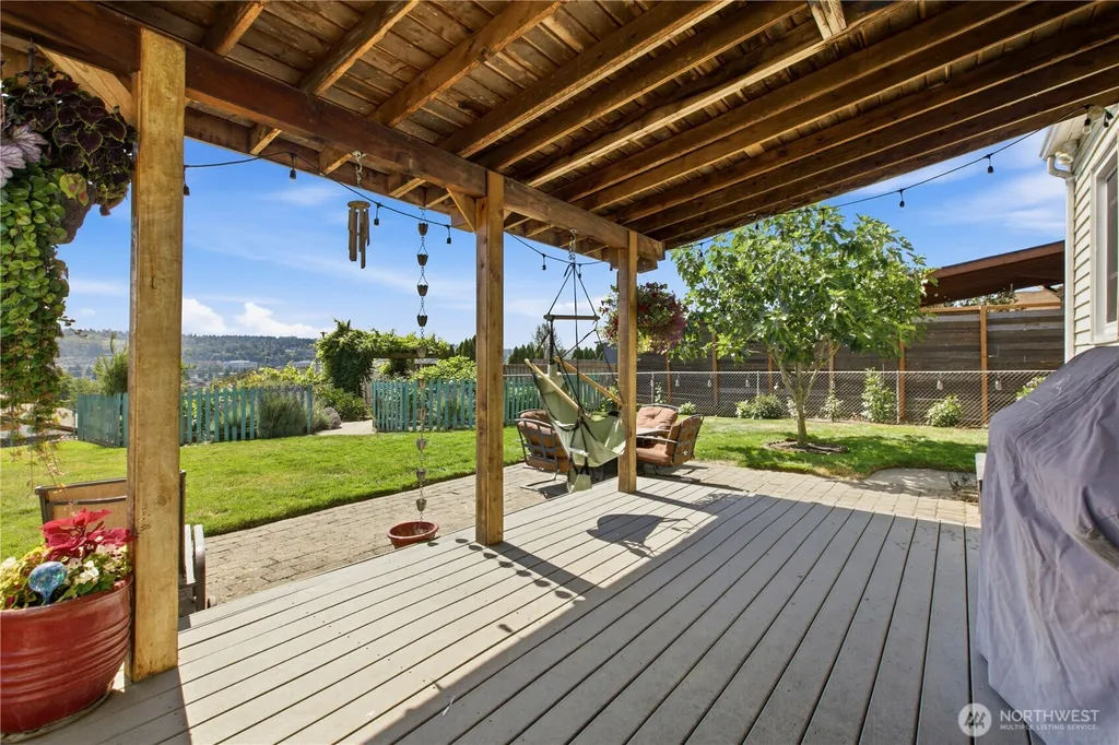 324 Stevens Avenue SW Renton WA 98057