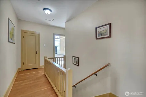 324 Stevens Avenue SW Renton WA 98057