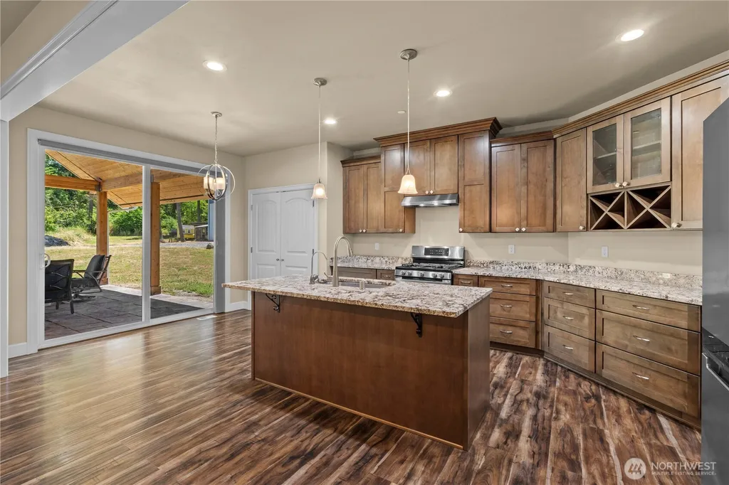 36221 86th Avenue Ct E Eatonville WA 98328