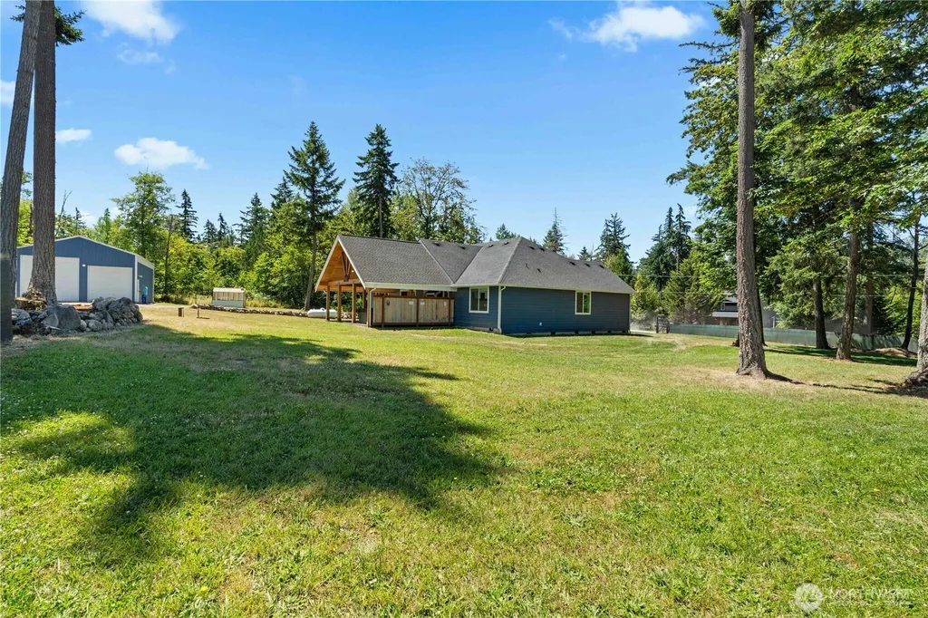 36221 86th Avenue Ct E Eatonville WA 98328
