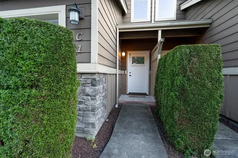 10727 SE 242nd Street Kent WA 98030