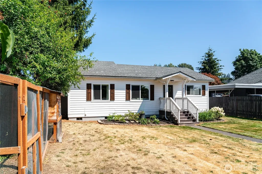 407 N Gifford Avenue Arlington WA 98223