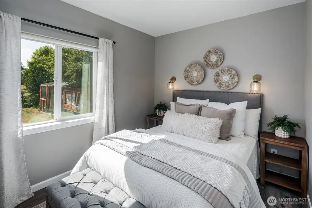 407 N Gifford Avenue Arlington WA 98223