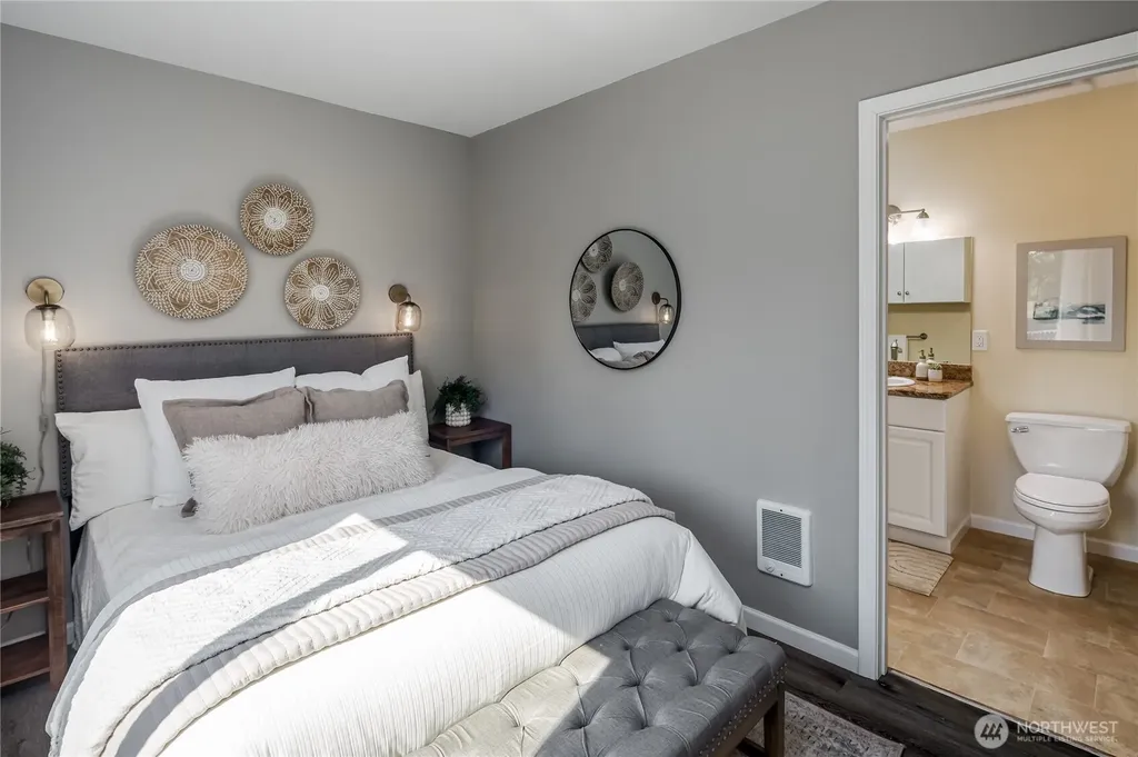 407 N Gifford Avenue Arlington WA 98223