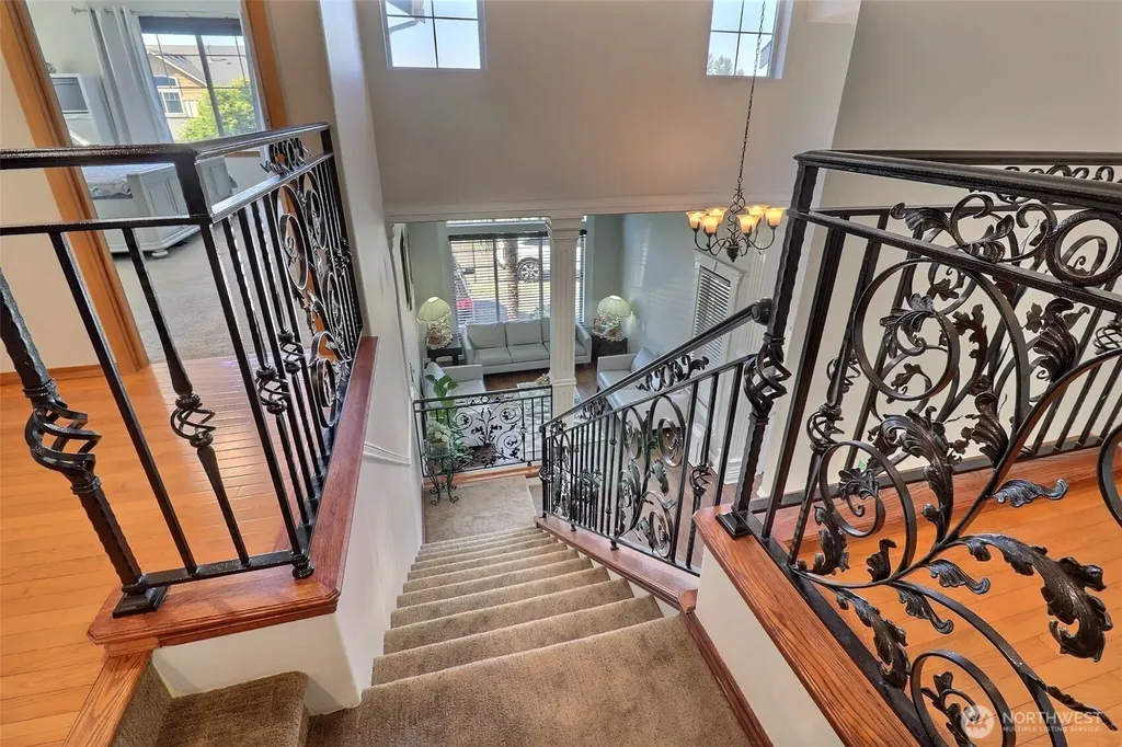 9619 S 237th Place Kent WA 98031