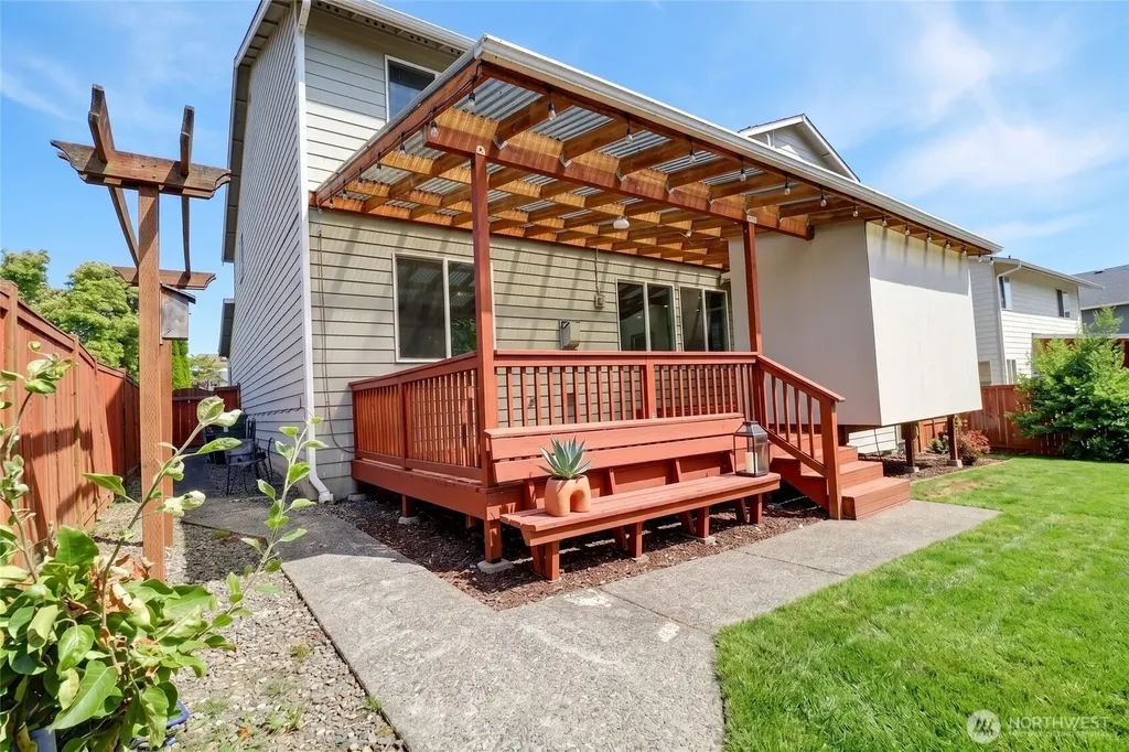 9619 S 237th Place Kent WA 98031