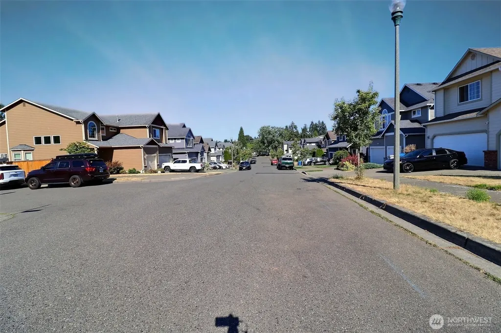 9619 S 237th Place Kent WA 98031