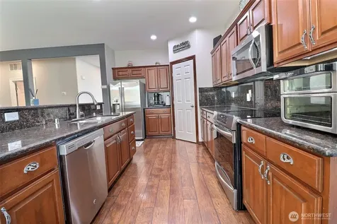 9619 S 237th Place Kent WA 98031