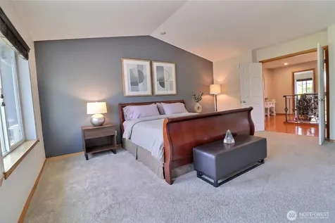 9619 S 237th Place Kent WA 98031