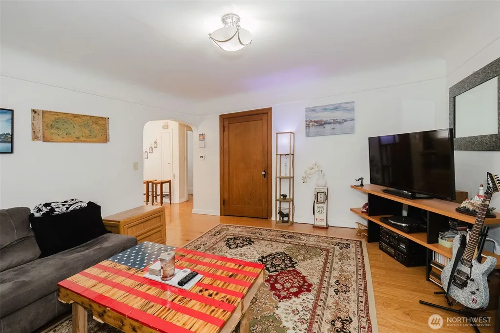 1108 Warren Avenue Bremerton WA 98337