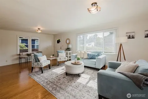 1108 Warren Avenue Bremerton WA 98337