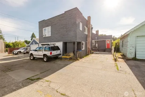 1108 Warren Avenue Bremerton WA 98337