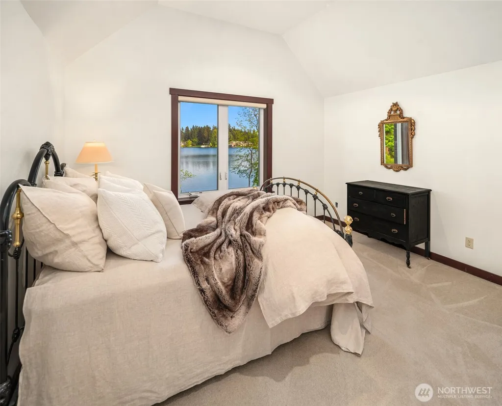 1000 Creso Road S Spanaway WA 98387