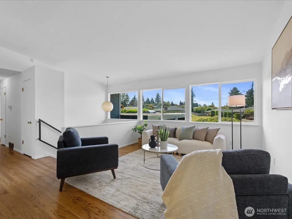 817 Olympic Boulevard Everett WA 98203