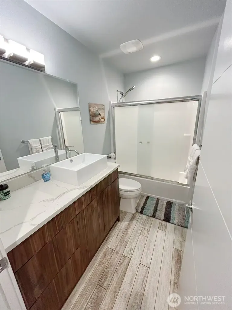 3621 Lincoln Avenue NE Renton WA 98056
