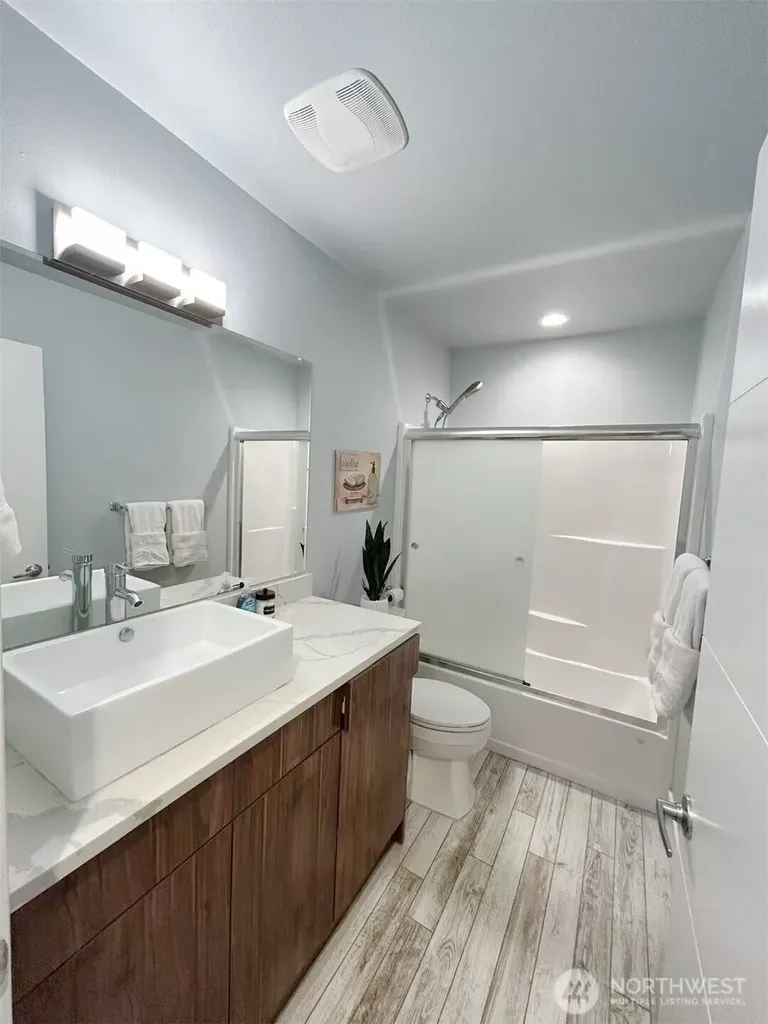 3621 Lincoln Avenue NE Renton WA 98056